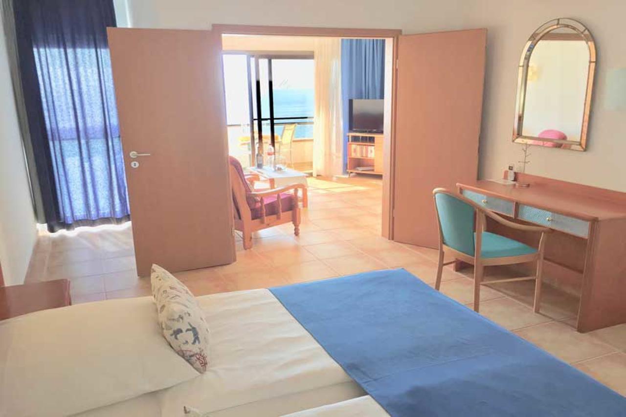 Suite Hotel Marina Playa Esquinzo المظهر الخارجي الصورة